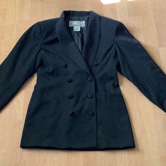 Nordstrom Jackets & Blazers - Women 90s retro style blazer. Size Small